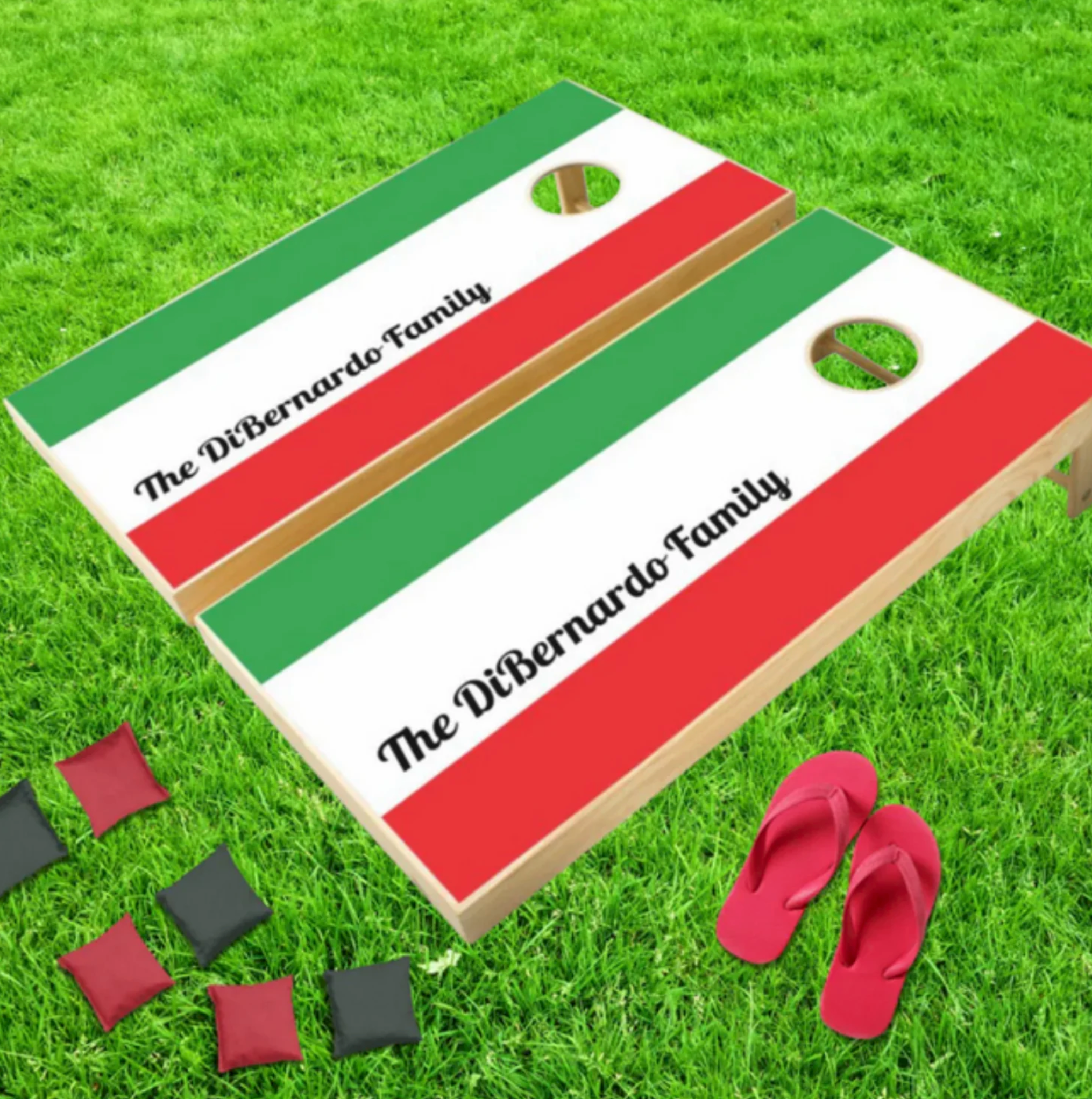 Personalized Flag of Italy Cornhole Set for Italian outdoor celebrations and games.